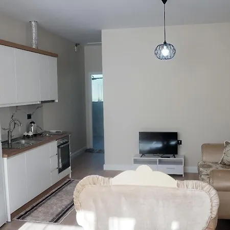 Tirana City Apartments Тирана