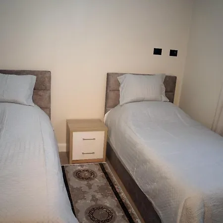 Tirana City Apartments * Тирана